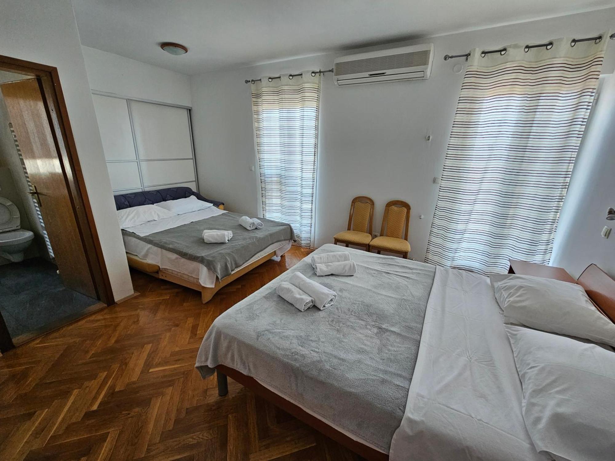 Guest House Mamut Kaštela Εξωτερικό φωτογραφία