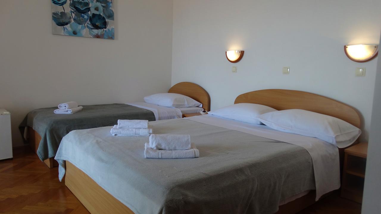 Guest House Mamut Kaštela Εξωτερικό φωτογραφία